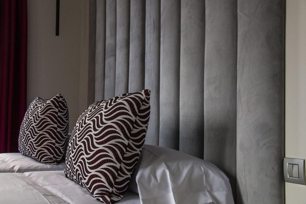 Hostal Juliette & Coworking