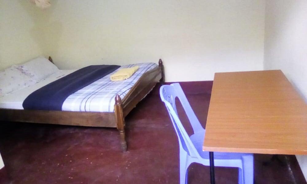 Evening Dew Guest Palour