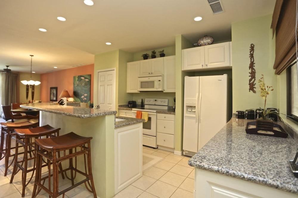 Pacifico L1207 Casa Tee