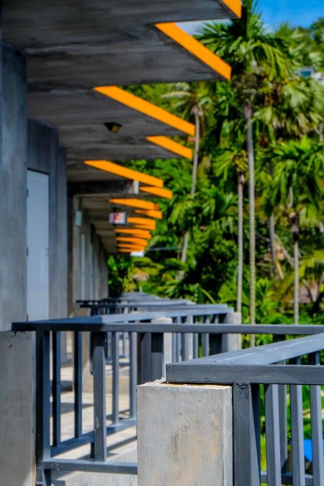 See Through Boutique Resort