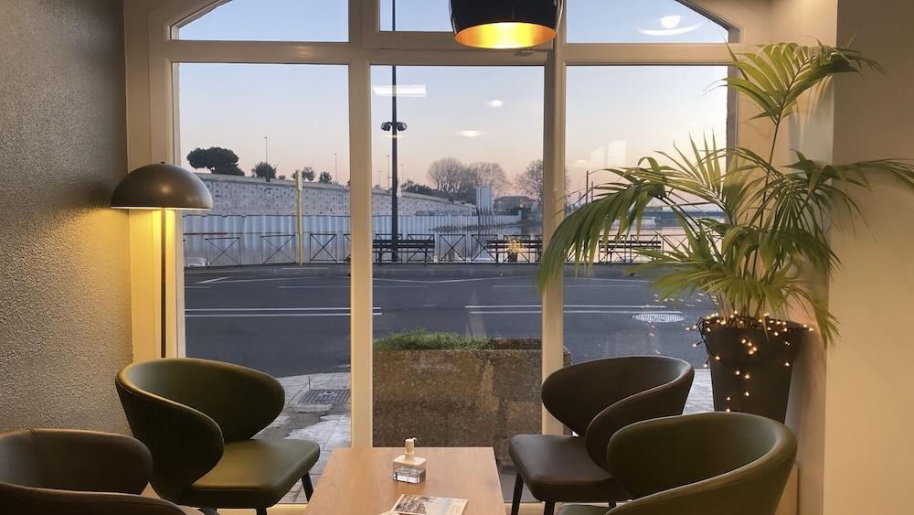 B&B HOTEL Sète Centre Gare