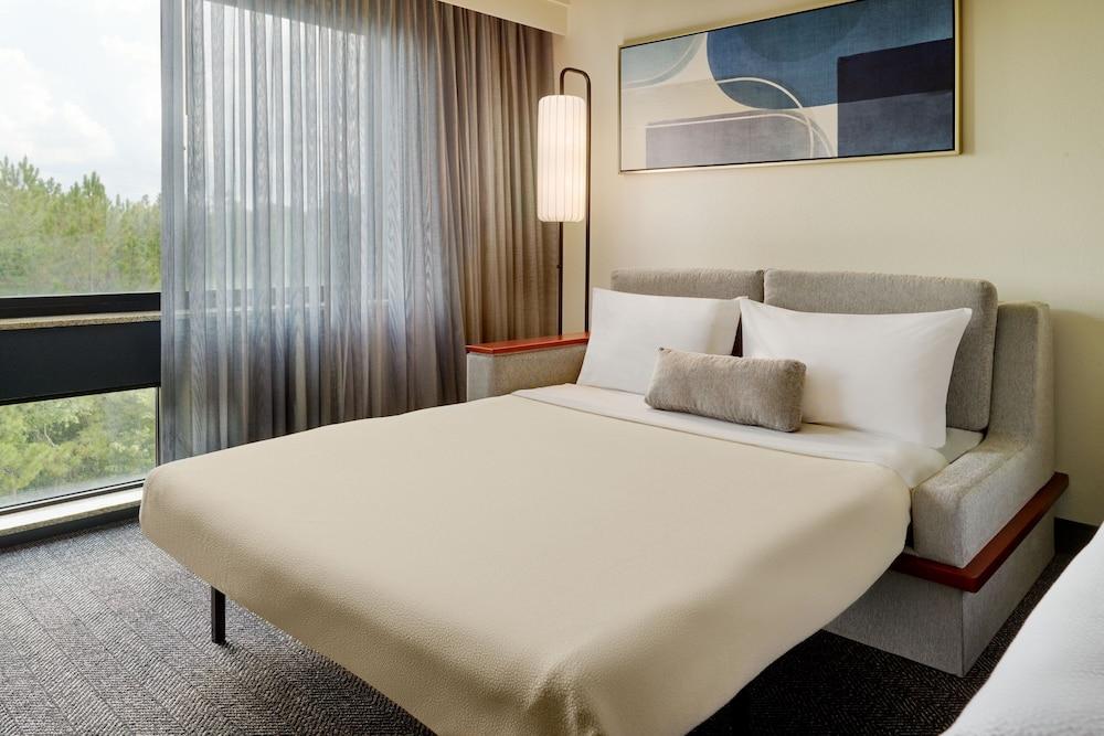 Courtyard by Marriott Warner Robins