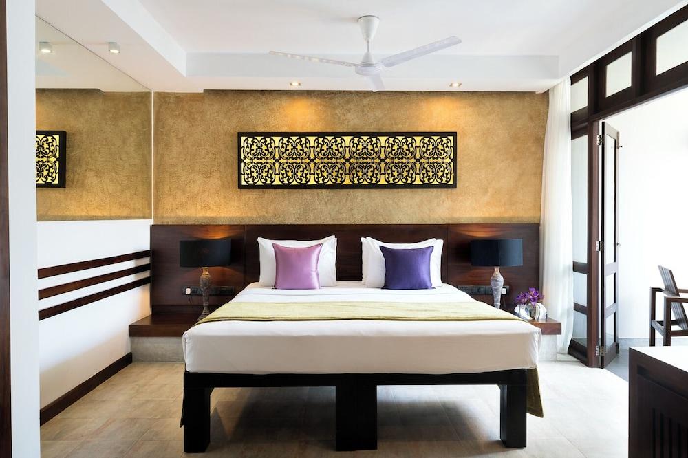 Avani Kalutara Resort