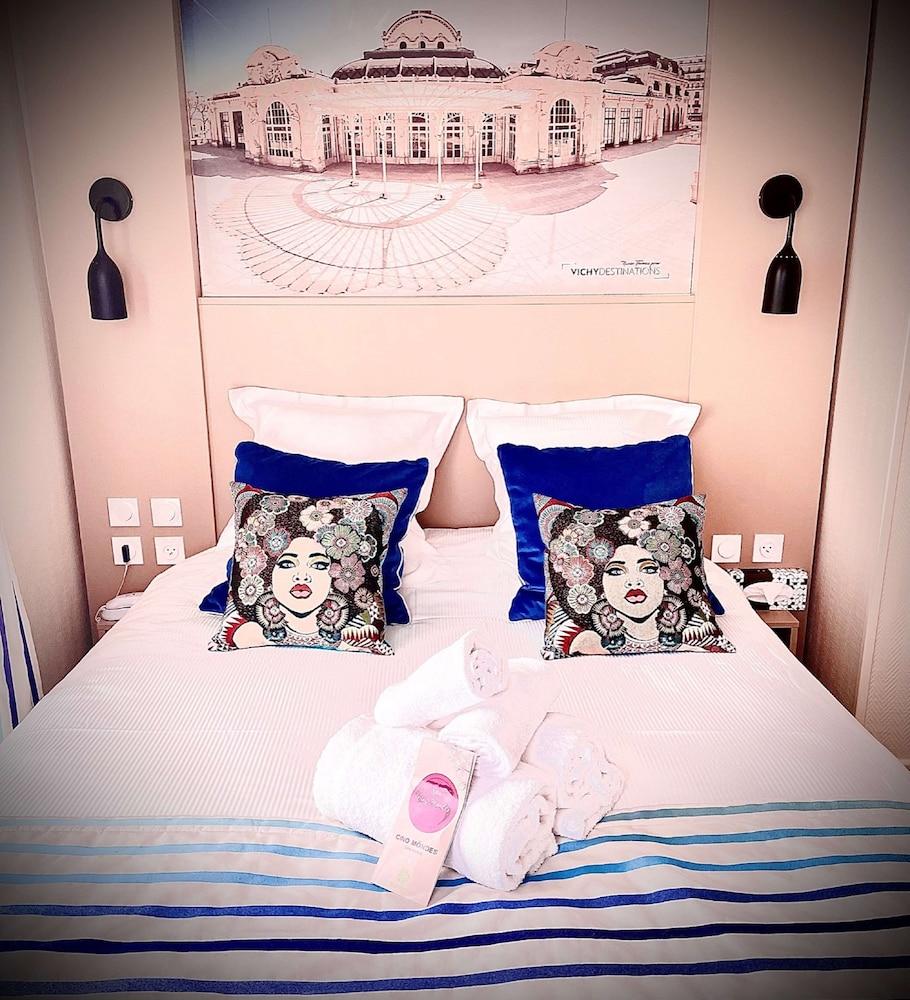 Hotel Kyriad Vichy Spa Cinq Mondes