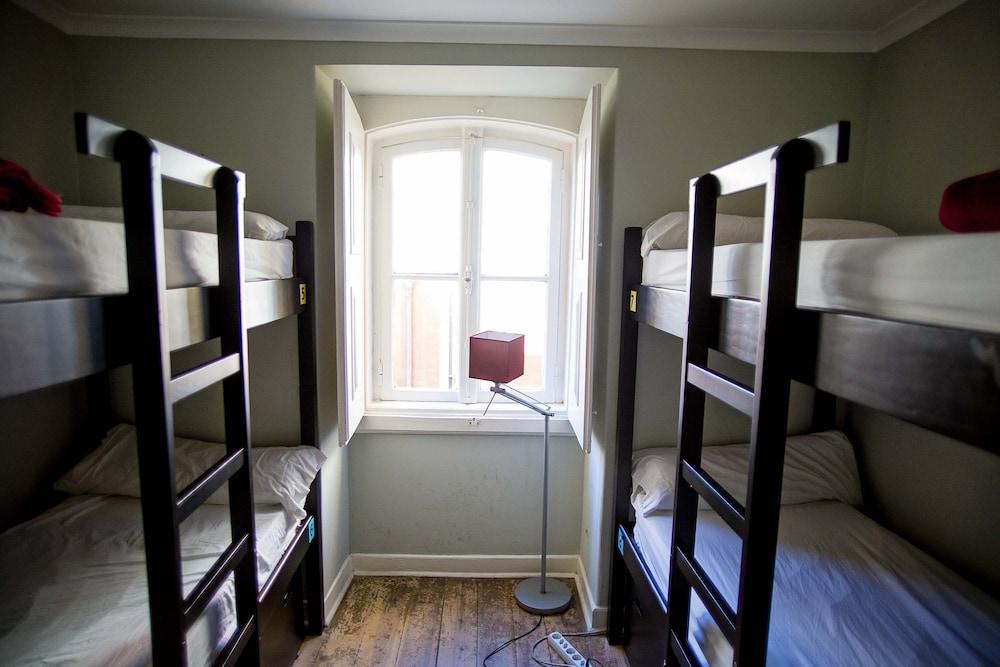 Oasis Backpackers' Mansion Lisboa