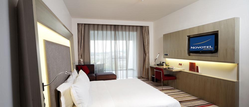 Novotel Nanjing East Suning