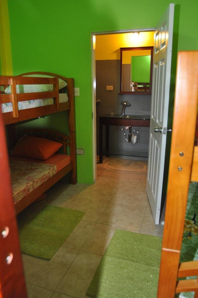 Fish Tobago Guesthouse