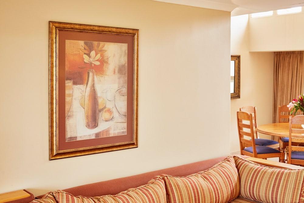 First Group Midlands Saddle and Trout