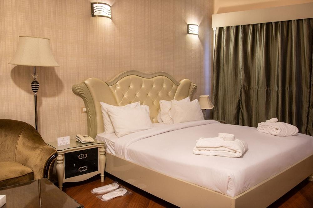 Paradise Inn Beach Resort - Maamoura