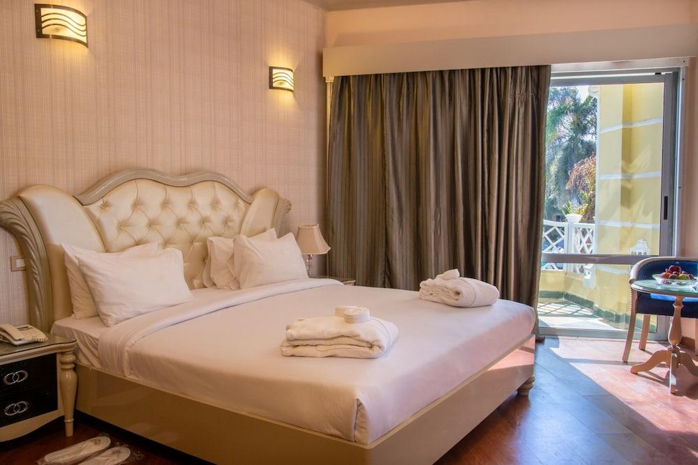 Paradise Inn Beach Resort - Maamoura