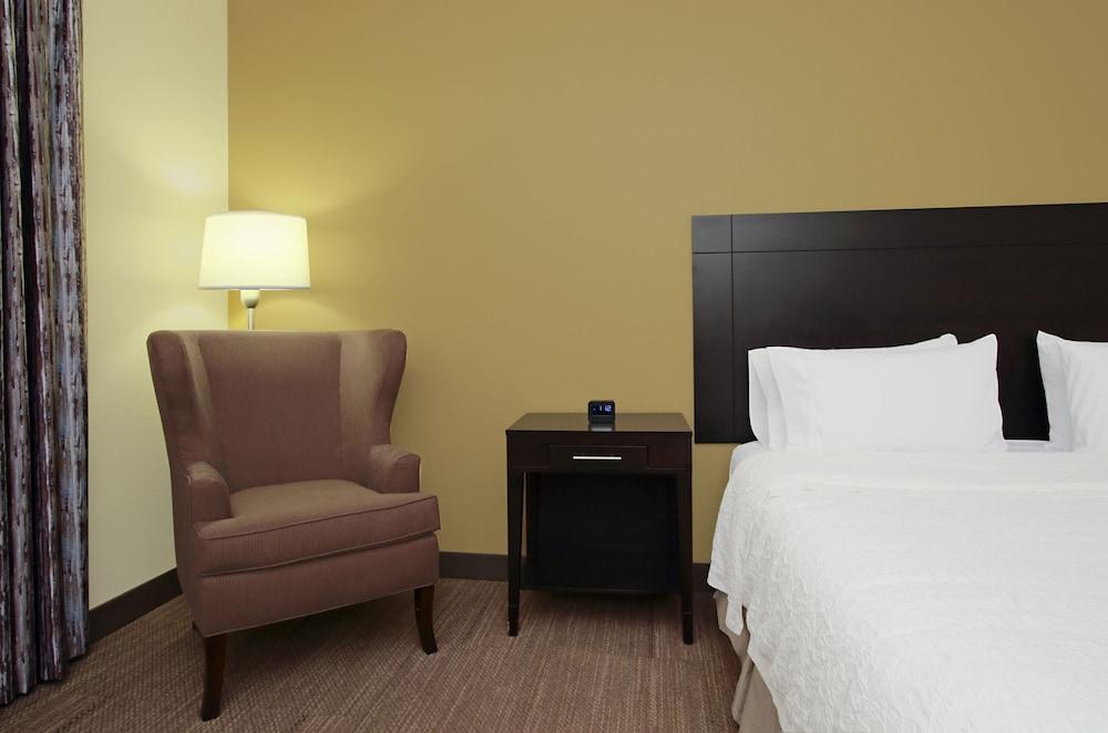 Hampton Inn Winfield