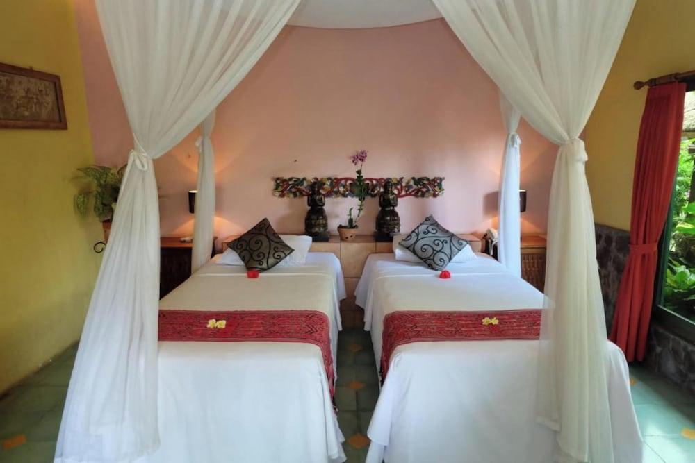 Puri Taman Sari Hotel