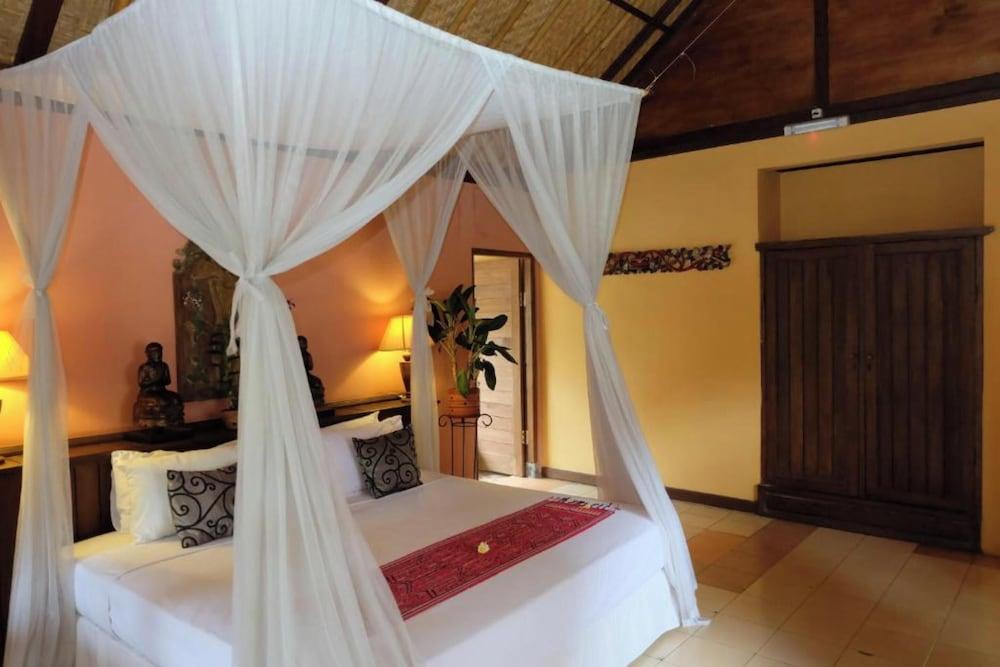 Puri Taman Sari Hotel