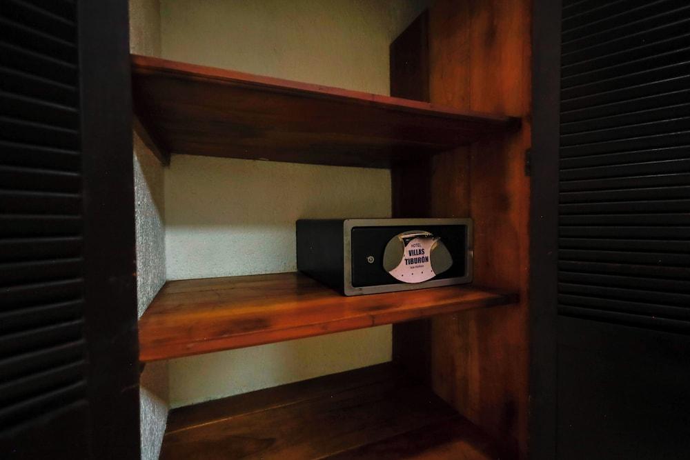 Villas Tiburon Adults only