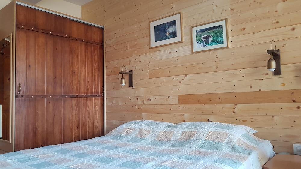 Luccia Apartments- Very Central Cozy Condo