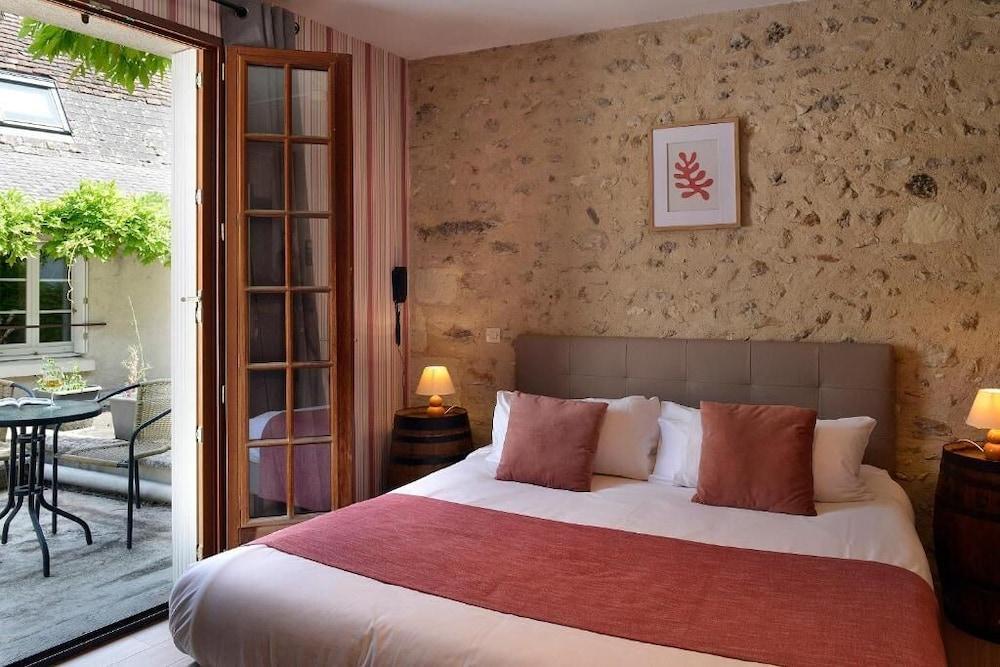 Logis Auberge Le Colombien - Hôtel Restaurant