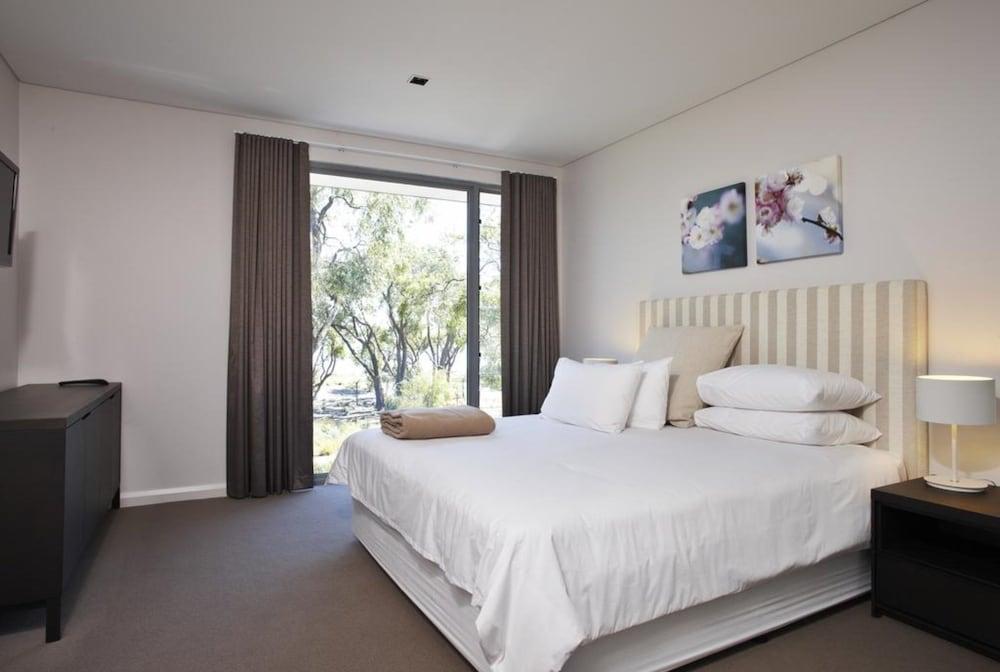 Aqua Resort Busselton
