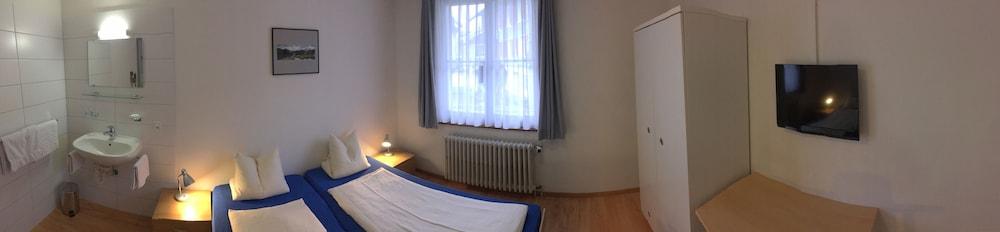 Hirschen Schwyz GmbH - Hostel