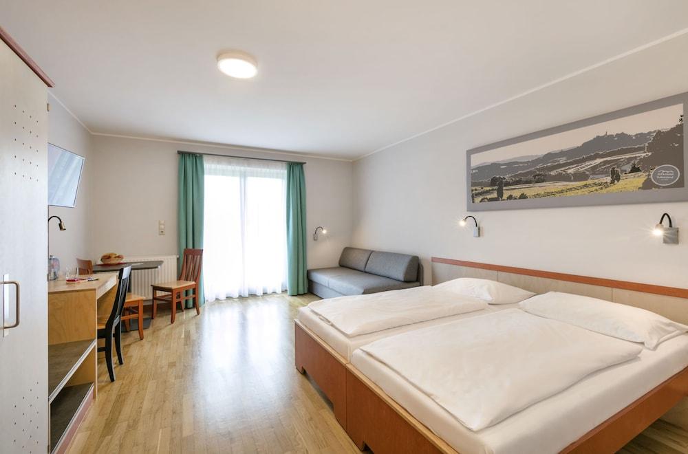 JUFA Hotel Vulkanland Sport- Resort