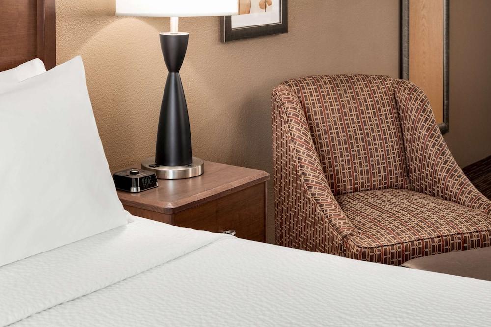 AmericInn by Wyndham Baudette