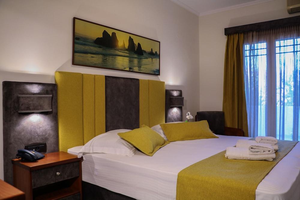 Hotel Dionysis Studios