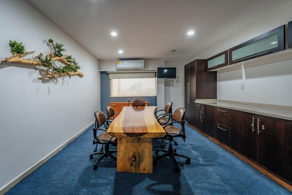 La Venta Inn Villahermosa Hotel