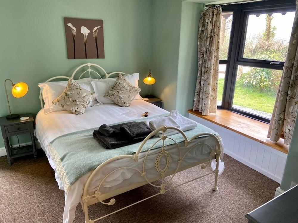 Jabajak Vineyard Restaurant With Rooms