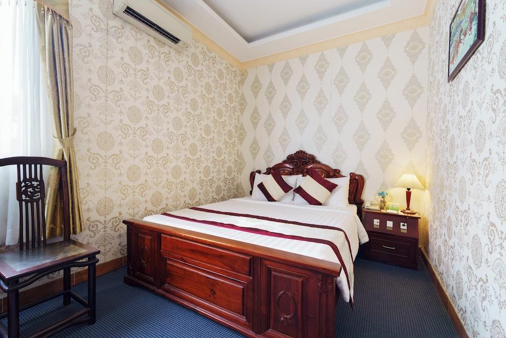 Victory Saigon Hotel