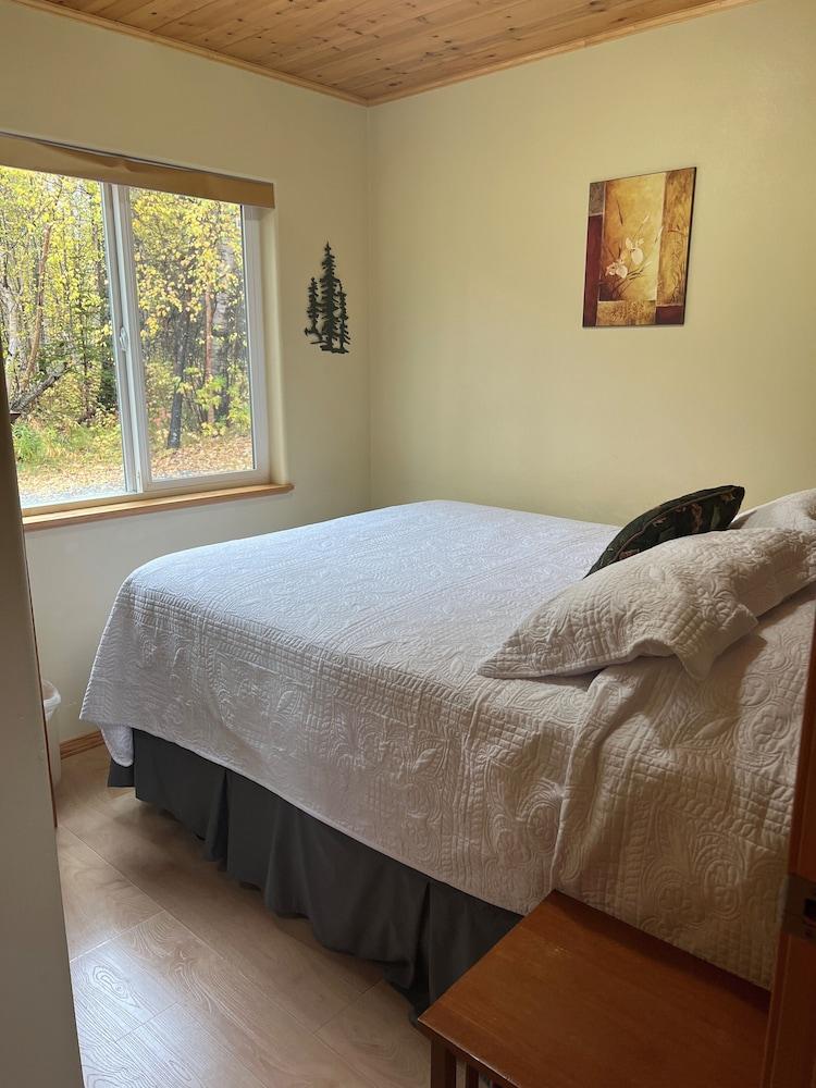 Alaska Adventure Unlimited Chalets