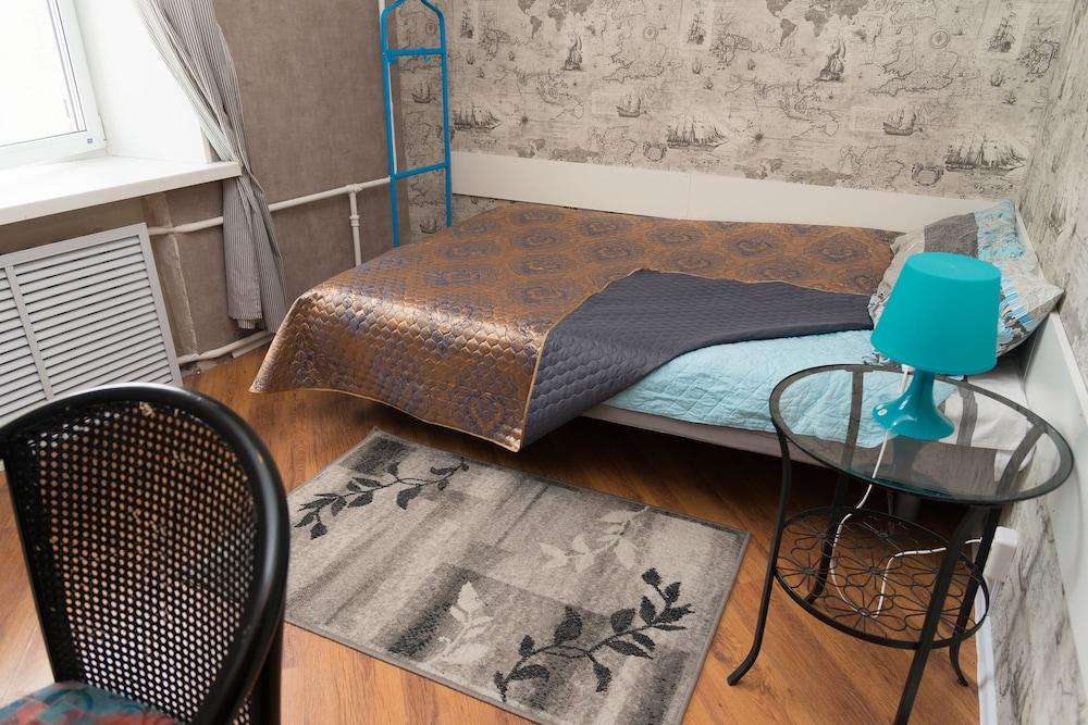 Ideal Mini Hotel - Hostel