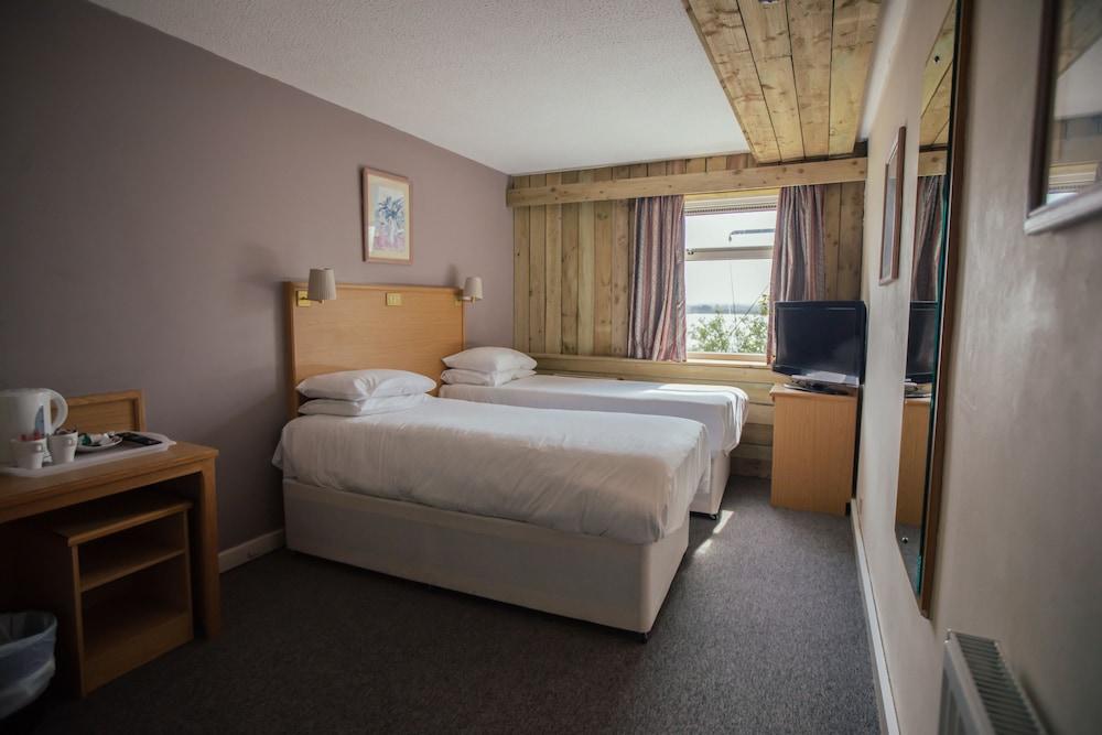 Royal Hotel, Bar & Grill