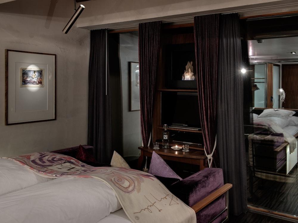 Backstage Boutique Hotel