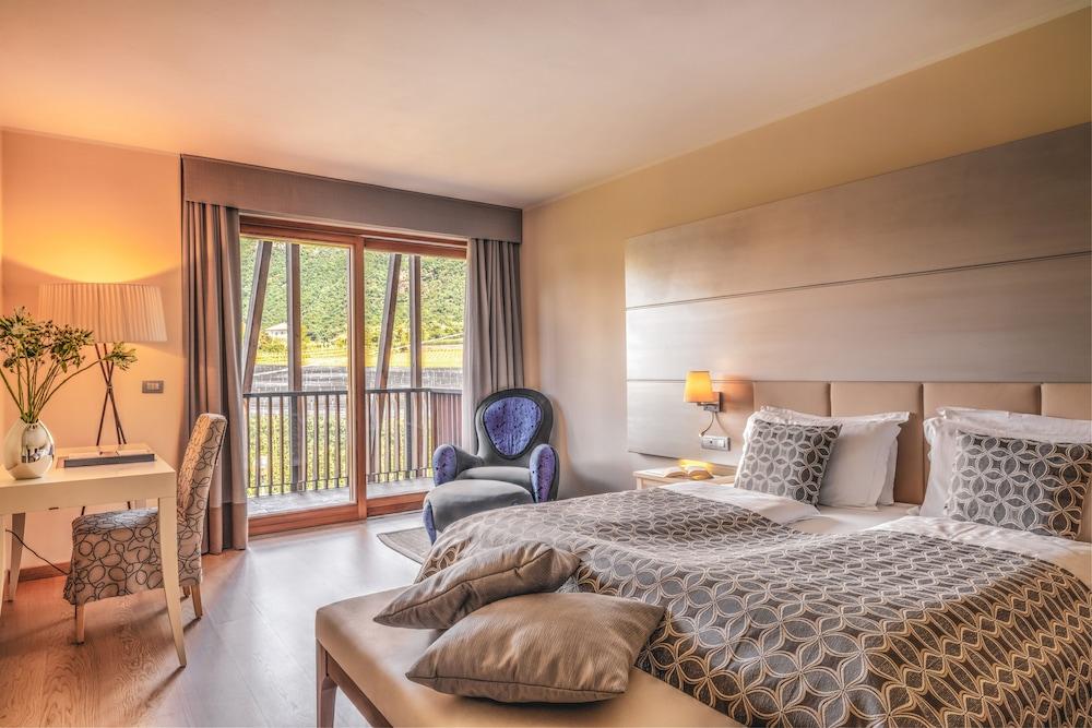 Art & Design Hotel Napura