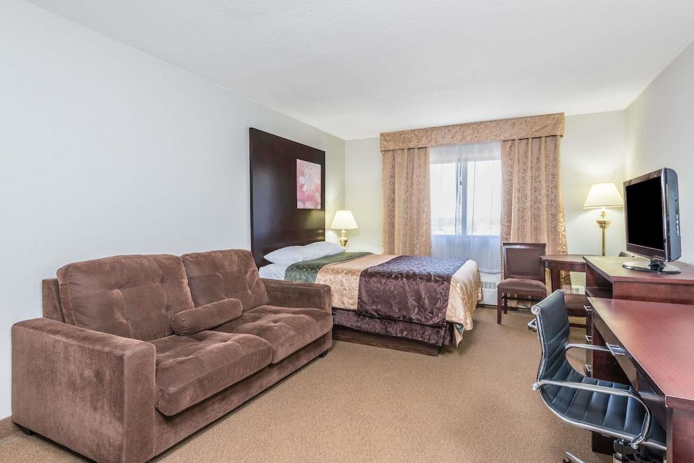 Super 8 by Wyndham Innisfail