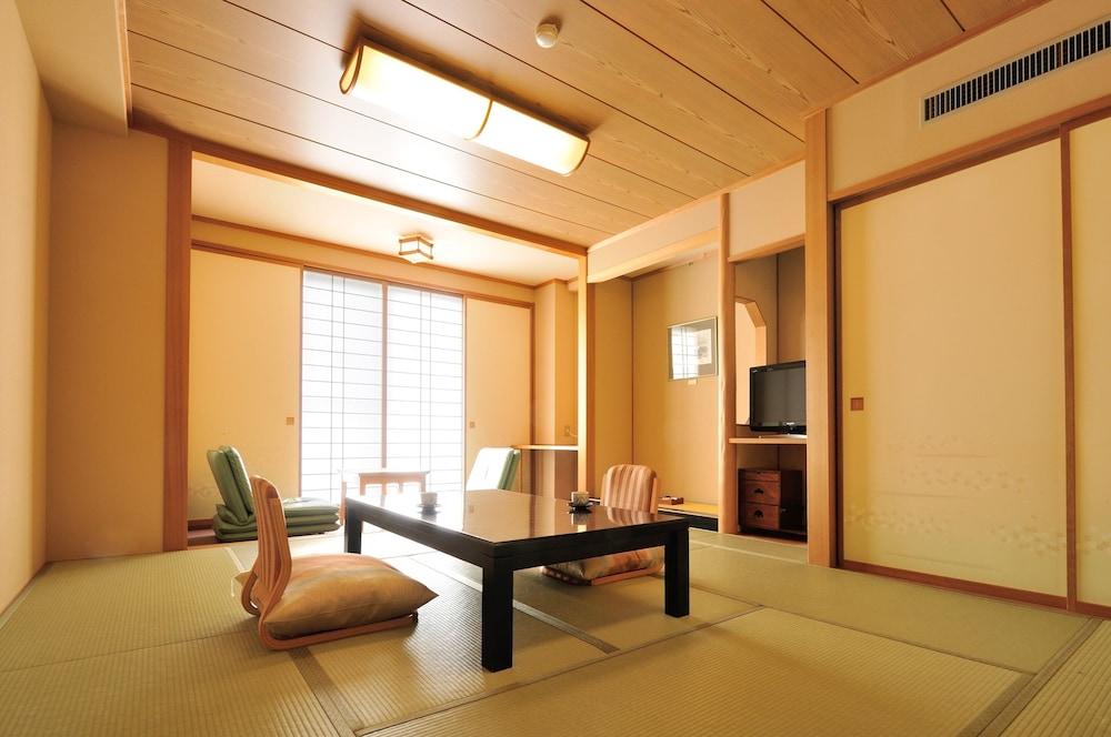 Uematsuya Ryokan