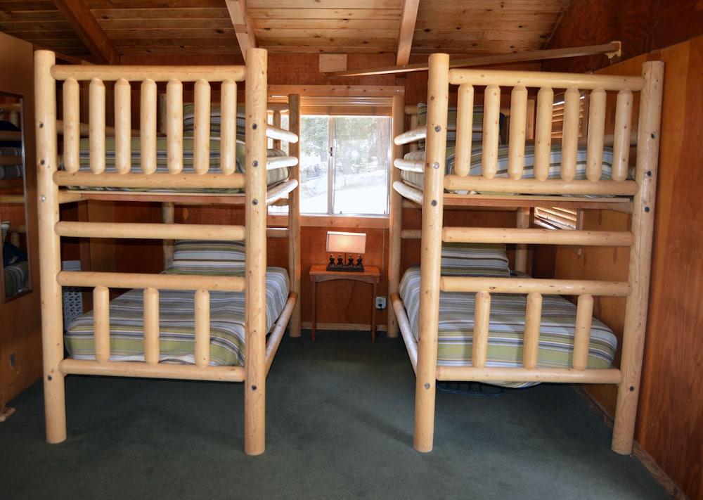 Montecito Sequoia Lodge