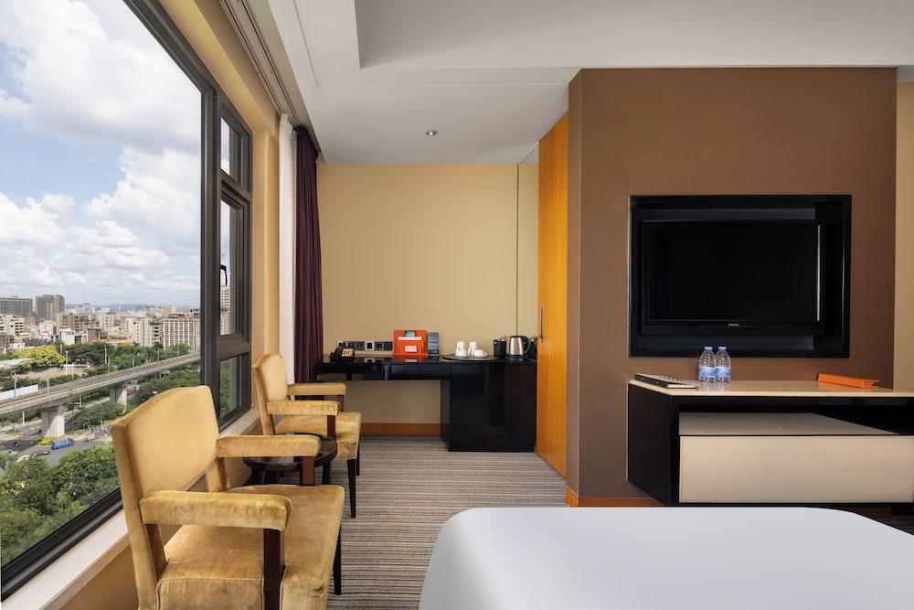 Pullman Dongguan Changan