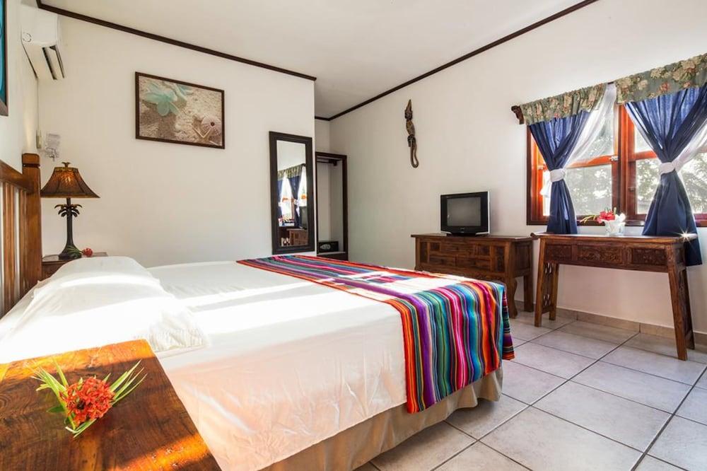 Splash Inn Dive Resort & Villas