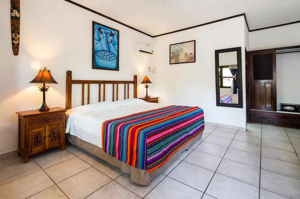 Splash Inn Dive Resort & Villas