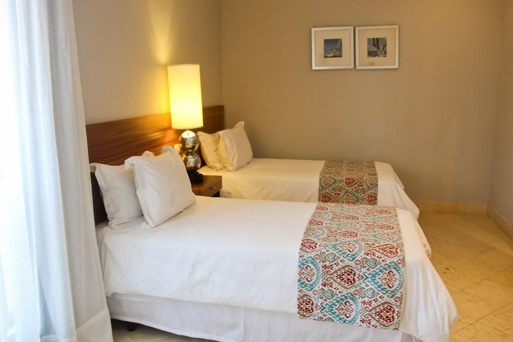 TAN Resorts Marina Cap Cana - All-Inclusive