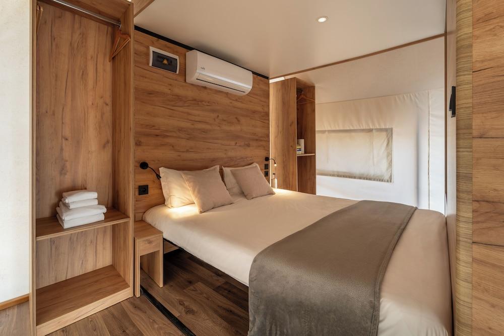 Ohai Nazaré Outdoor Resorts