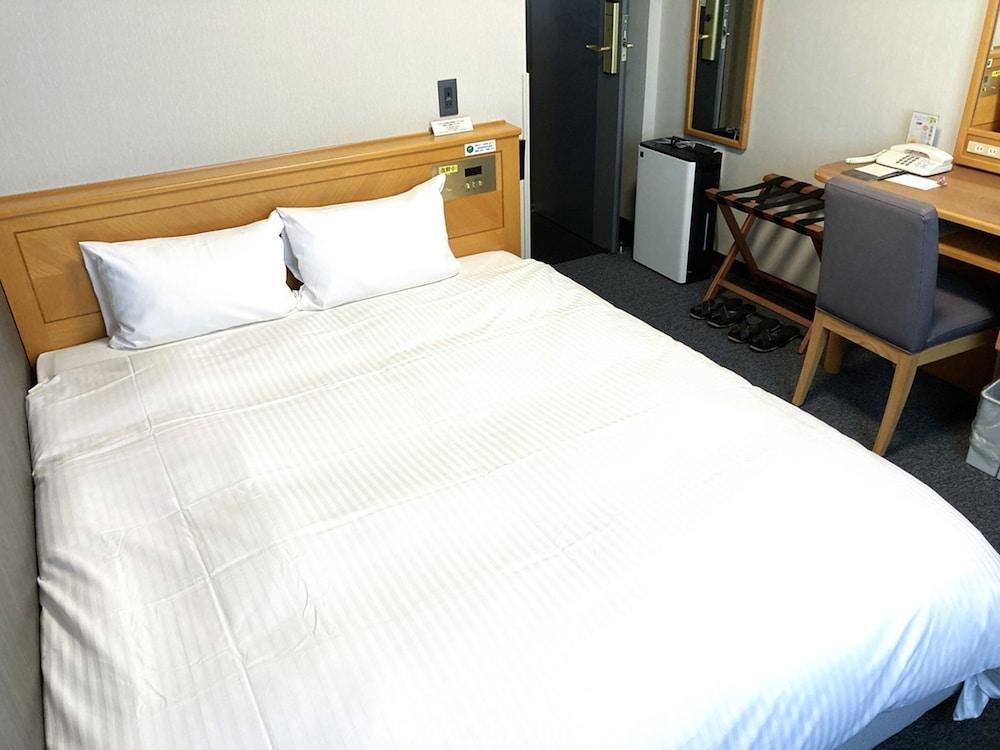 Hotel Route-Inn Mikawa Inter