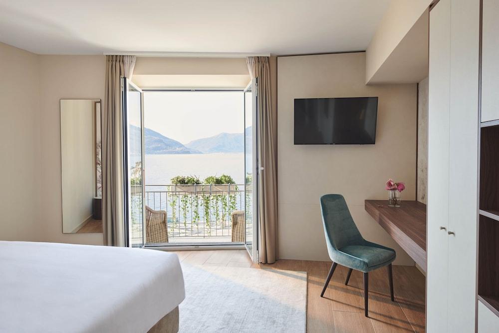 Vista Lakefront Boutique Hotel