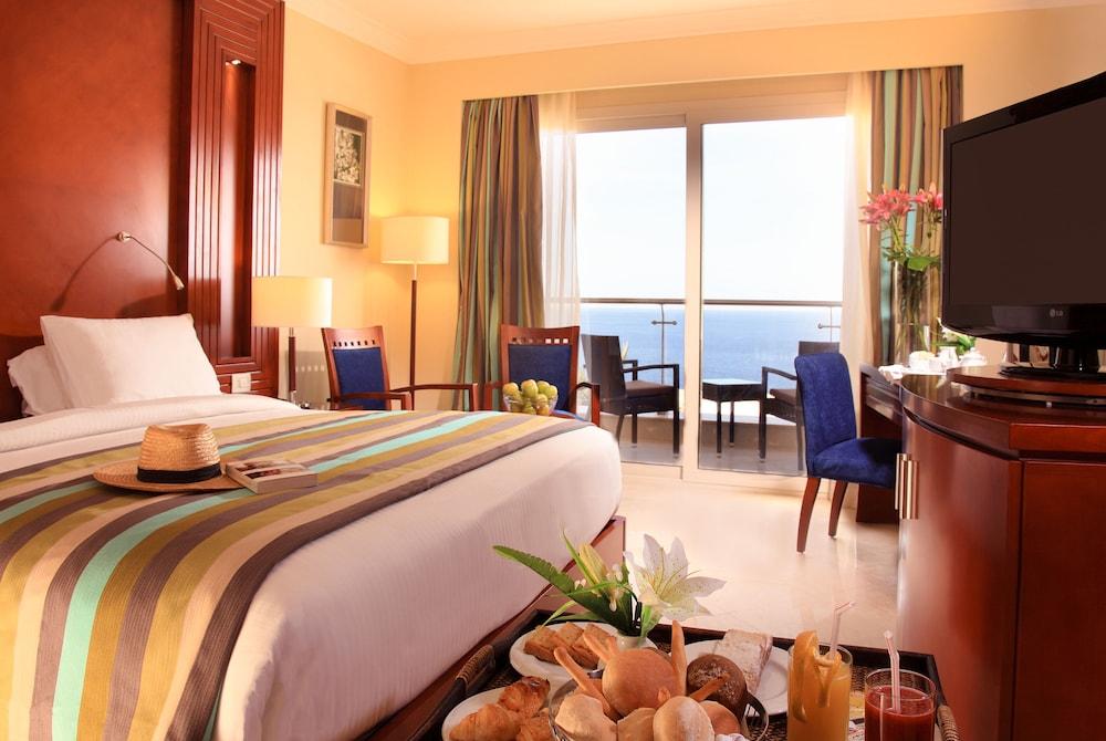 Xperience Sea Breeze Resort