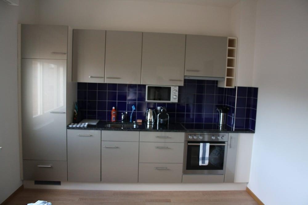 Letzigrund Apartments