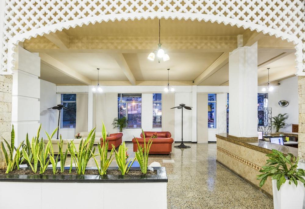 Hotel Dorado Plaza Centro Histórico