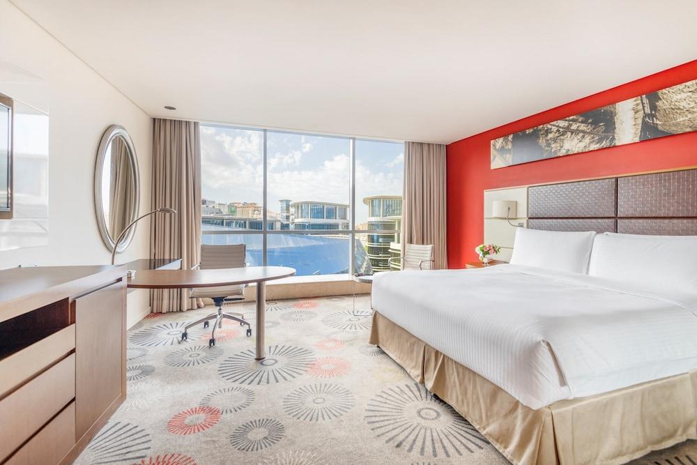 Crowne Plaza Doha - The Business Park by IHG