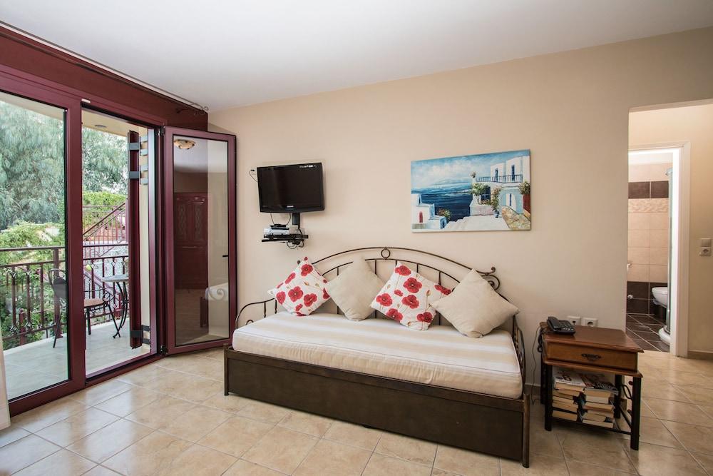 Greka Ionian Suites and Villa