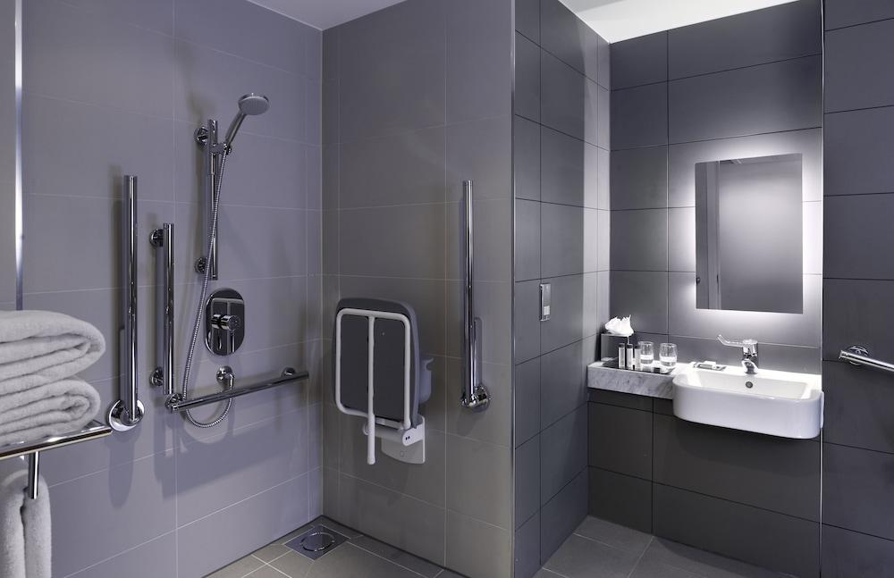 DoubleTree by Hilton Lincoln