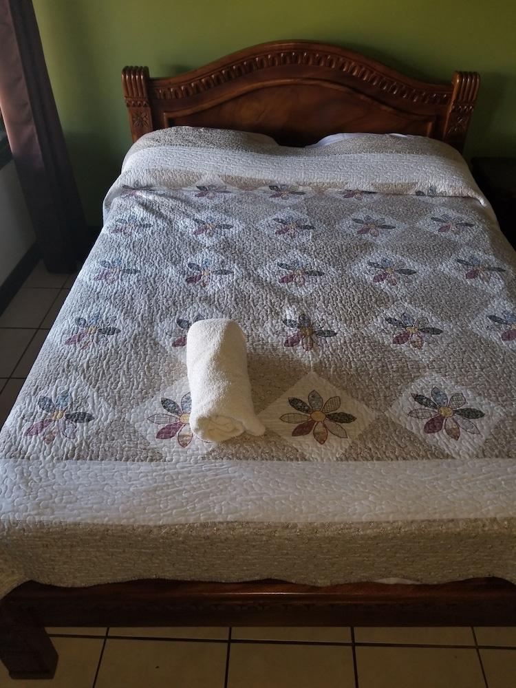 Hotel Monte Campana Heredia